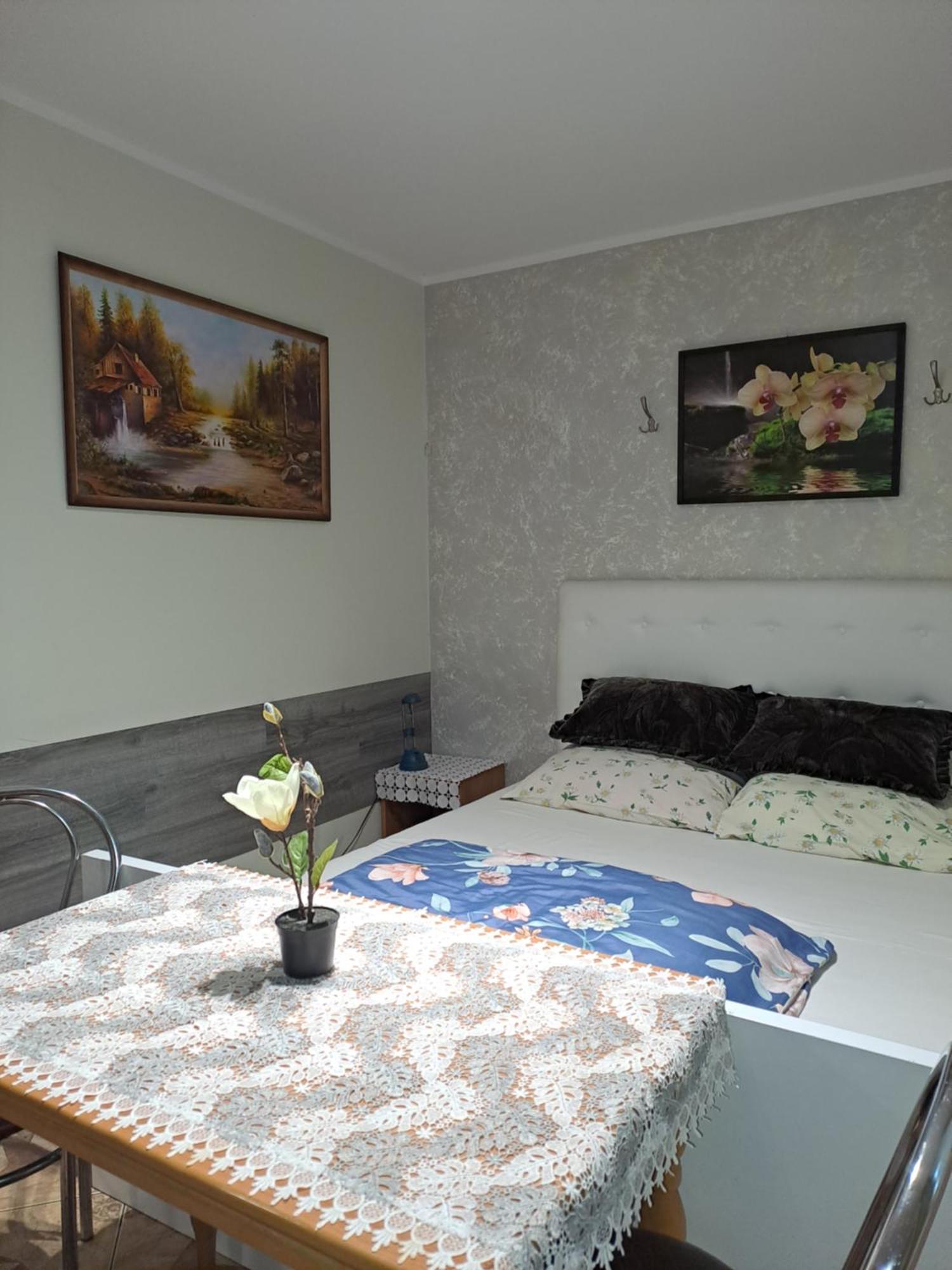 Pokoje Goscinne Zaglobianka Przemyśl Extérieur photo