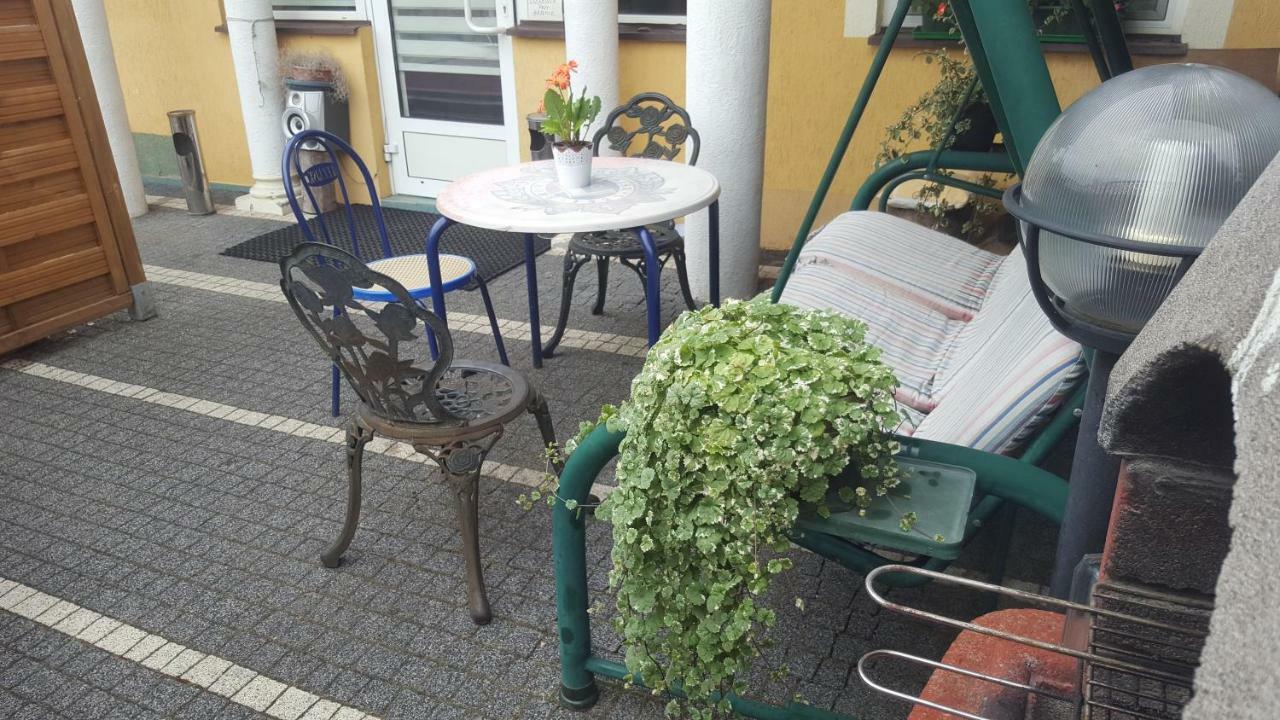 Pokoje Goscinne Zaglobianka Przemyśl Extérieur photo